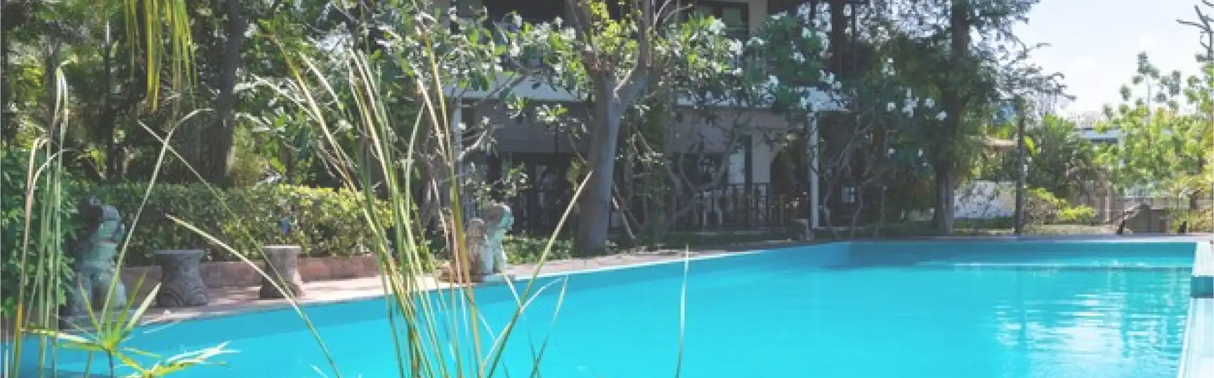 Schwimmbadbau